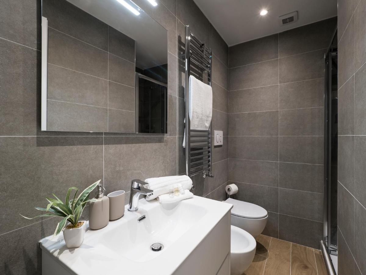 Casa Design Con A/C E Wifi_7 Minuti Ciampino Aeroporto Leilighet Eksteriør bilde