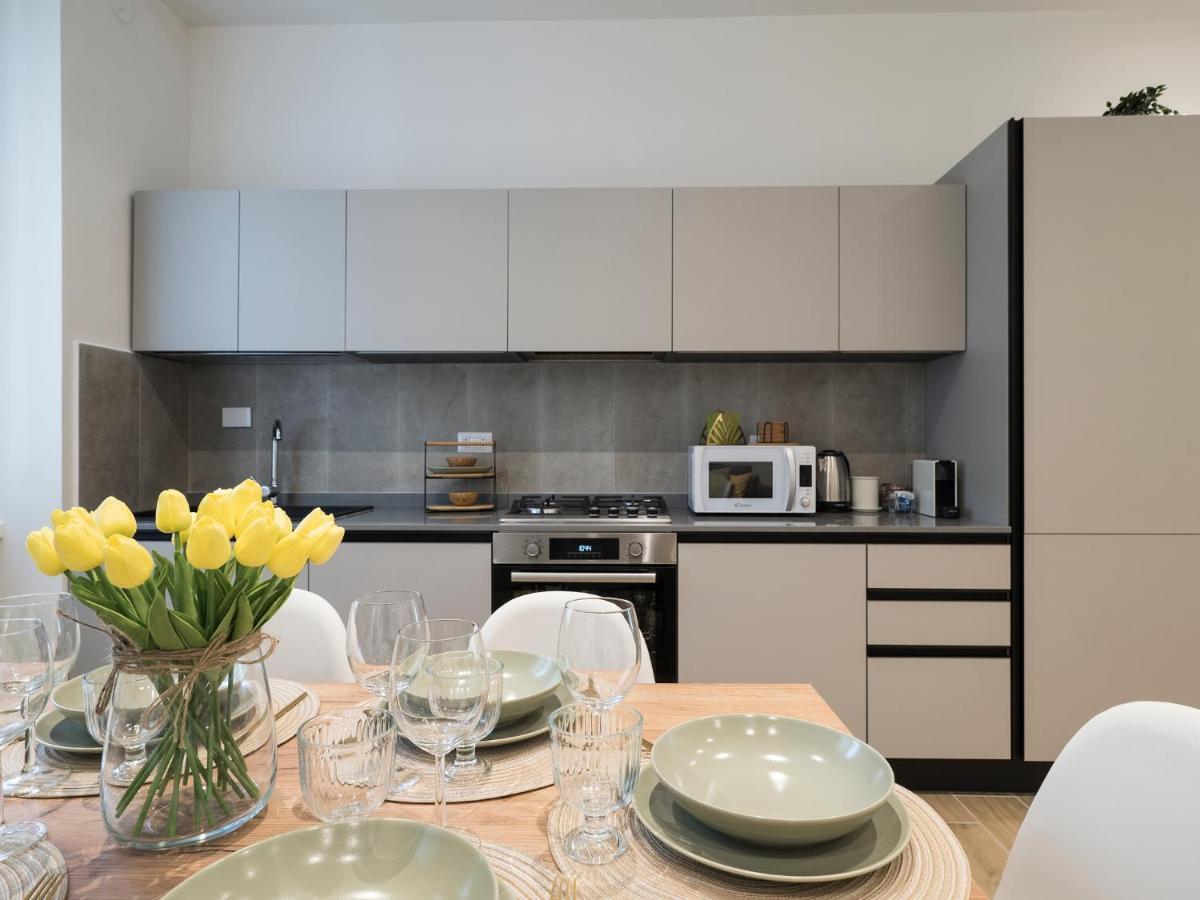 Casa Design Con A/C E Wifi_7 Minuti Ciampino Aeroporto Leilighet Eksteriør bilde